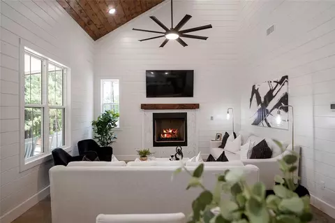 277 Cypress Trl, Broken Bow, OK 74728