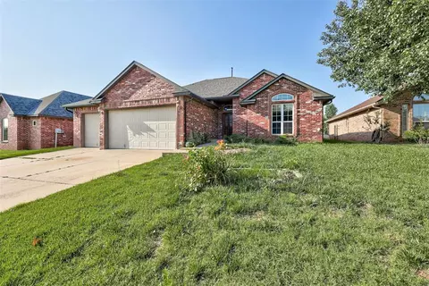 2012 Cedar Pointe Cir, Edmond, OK 73003 photo 47