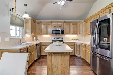 2012 Cedar Pointe Cir, Edmond, OK 73003 photo 13