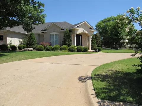 2400 Tierra Rica, Altus, OK 73521