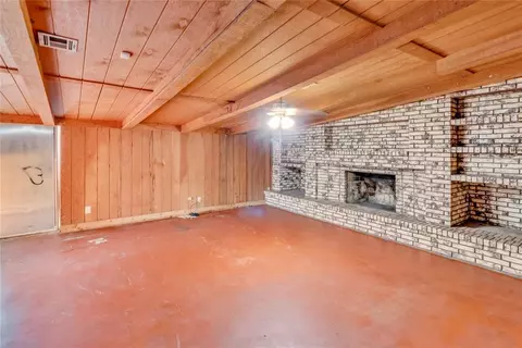 319 N E St, Duncan, OK 73533 photo 2