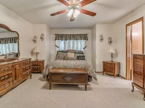 1121 Leafhurst Rd, Moore, OK 73160 photo 17