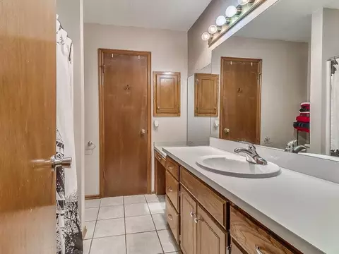 1121 Leafhurst Rd, Moore, OK 73160 photo 20