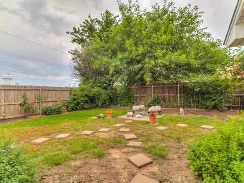 1121 Leafhurst Rd, Moore, OK 73160 photo 29