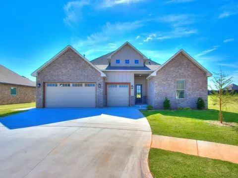 5716 Copper Stone Ct, Mustang, OK 73064