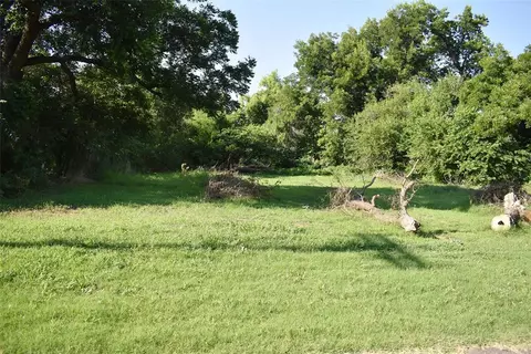 710 Dell St, Ninnekah, OK 73067