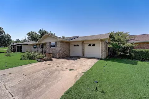 20320 Walker St, Harrah, OK 73045 photo 5