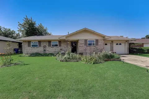 20320 Walker St, Harrah, OK 73045 photo 4