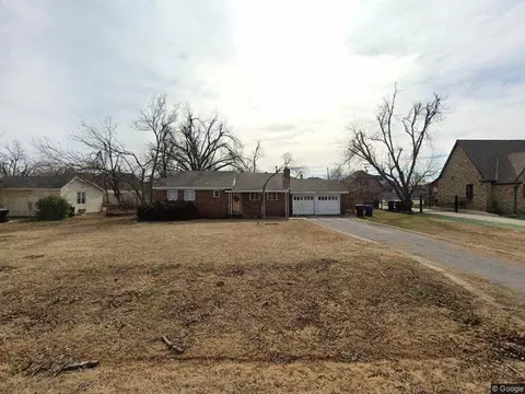 2616 N Drakestone St, Oklahoma City, OK 73120