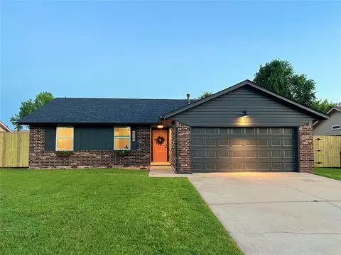 338 W Apple Branch Way, Mustang, OK 73064