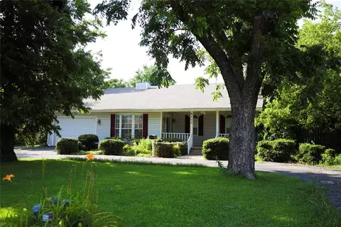 6105 NW 32nd St, Bethany, OK 73008