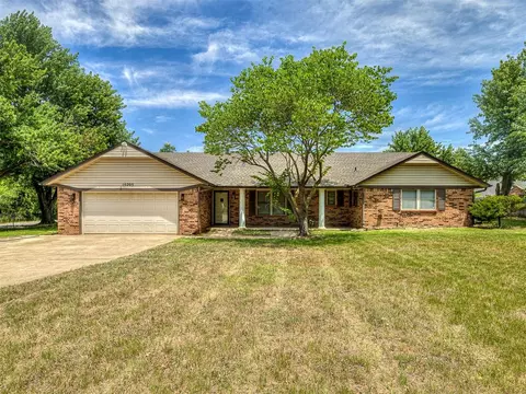 10205 NE 10th St, Midwest City, OK 73130