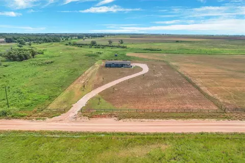 12416 N 1700 Rd, Erick, OK 73645 photo 2