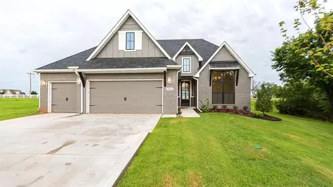 14570 Fox Lair Ln, Edmond, OK 73025