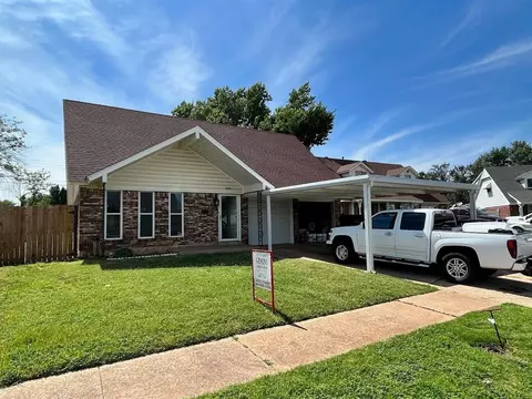 3907 SE 14th Pl, Del City, OK 73115