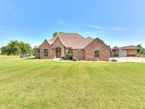 3420 NW 18th St, Newcastle, OK 73065