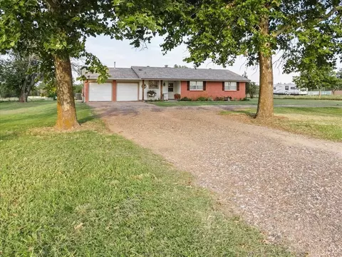 809 County Street 2930, Tuttle, OK 73089 photo 5