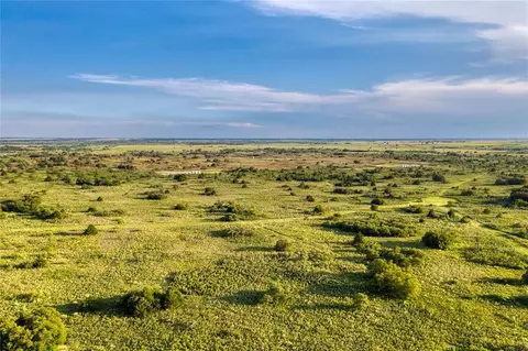 N 1680 Road, Sweetwater, OK 73666
