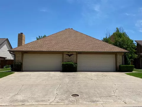 6906 N Spinnaker Ln, Oklahoma City, OK 73116