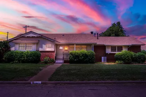 1001 W Peebly Dr, Midwest City, OK 73110