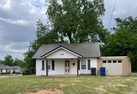 1128 W Tennessee Ave, Chickasha, OK 73018