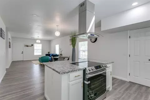 615 E Gray St, Norman, OK 73071 photo 21