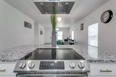 615 E Gray St, Norman, OK 73071 photo 17