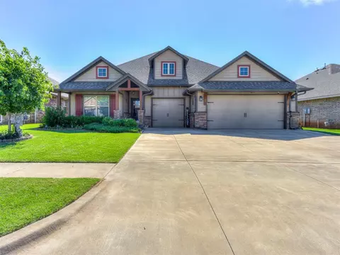 3408 Ontario Cir, Moore, OK 73160