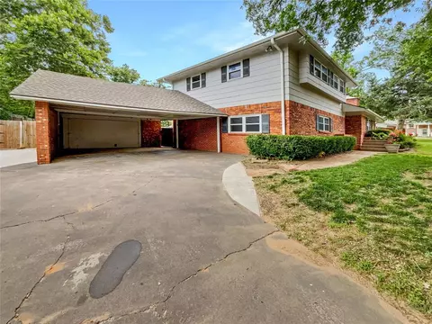 2025 Westbrooke Ter, Norman, OK 73072