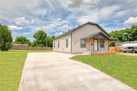 817 W C Ave, Elk City, OK 73644