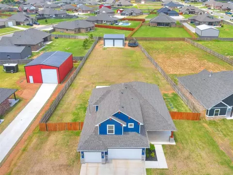 9607 Lake Gohar Dr, Yukon, OK 73099