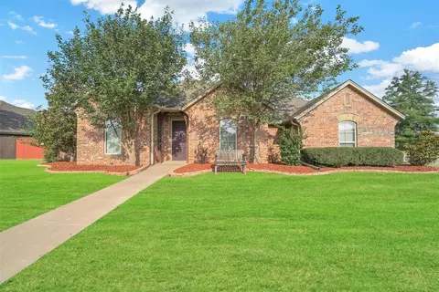 3813 Heritage Trl, Altus, OK 73521