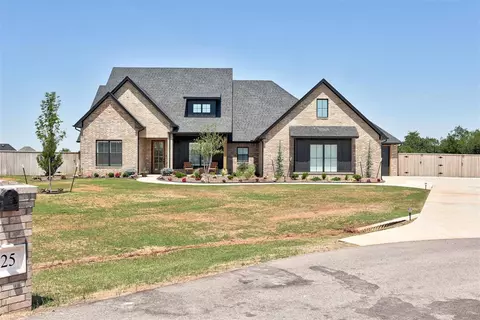 925 Collis Cir, Newcastle, OK 73065