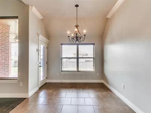 4933 Champlain Pl, Edmond, OK 73025 photo 13