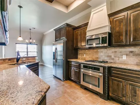 4933 Champlain Pl, Edmond, OK 73025 photo 21