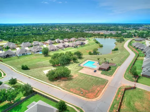 4933 Champlain Pl, Edmond, OK 73025 photo 47
