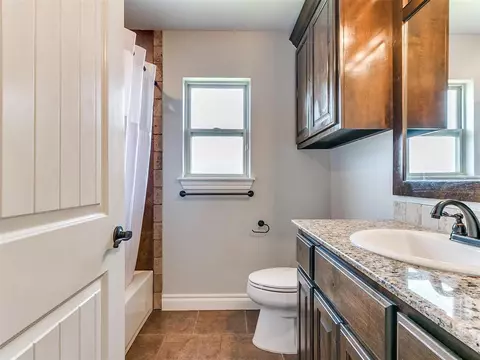 4933 Champlain Pl, Edmond, OK 73025 photo 37