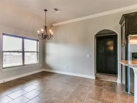 4933 Champlain Pl, Edmond, OK 73025 photo 12