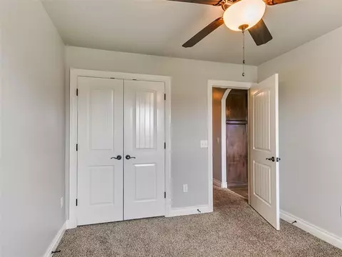 4933 Champlain Pl, Edmond, OK 73025 photo 36