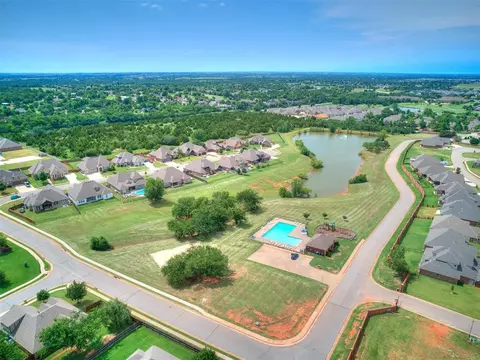 4933 Champlain Pl, Edmond, OK 73025 photo 50