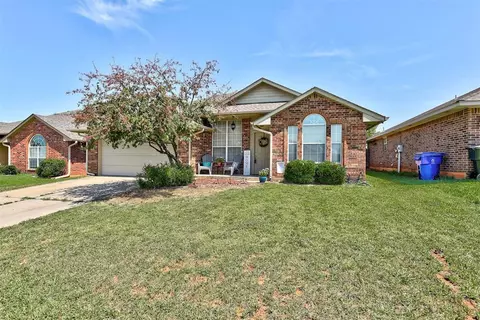 617 Shadowhill St, Norman, OK 73071