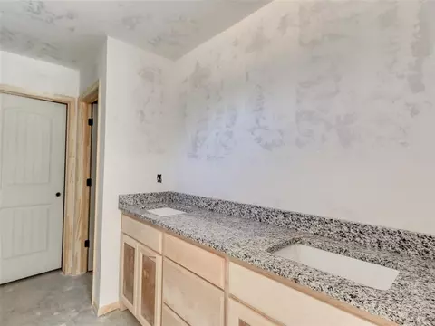104822 S Pimlico Pass, Mcloud, OK 74851 photo 19