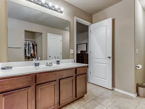 9636 Ella Ln, Moore, OK 73160 photo 24