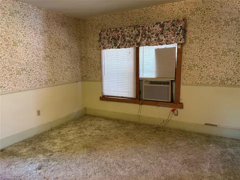 305 E Rosser Ave, Tipton, OK 73570 photo 12