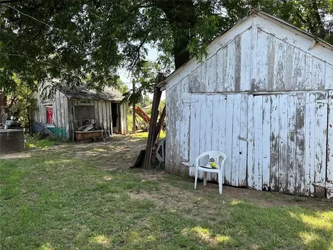 305 E Rosser Ave, Tipton, OK 73570 photo 30