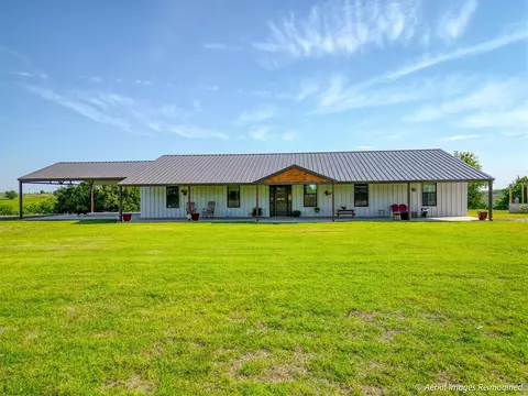 2344 County Road 1510 Rd, Bradley, OK 73011