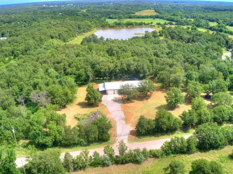 21075 E Britton Rd, Harrah, OK 73045