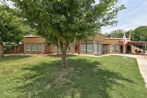 9320 S Straka Rd, Oklahoma City, OK 73165