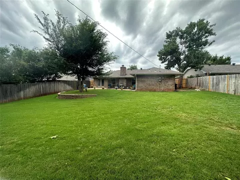 345 Memory Ln, Edmond, OK 73013 photo 3