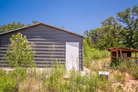 22461 Memory Ln, Tecumseh, OK 74873 photo 9